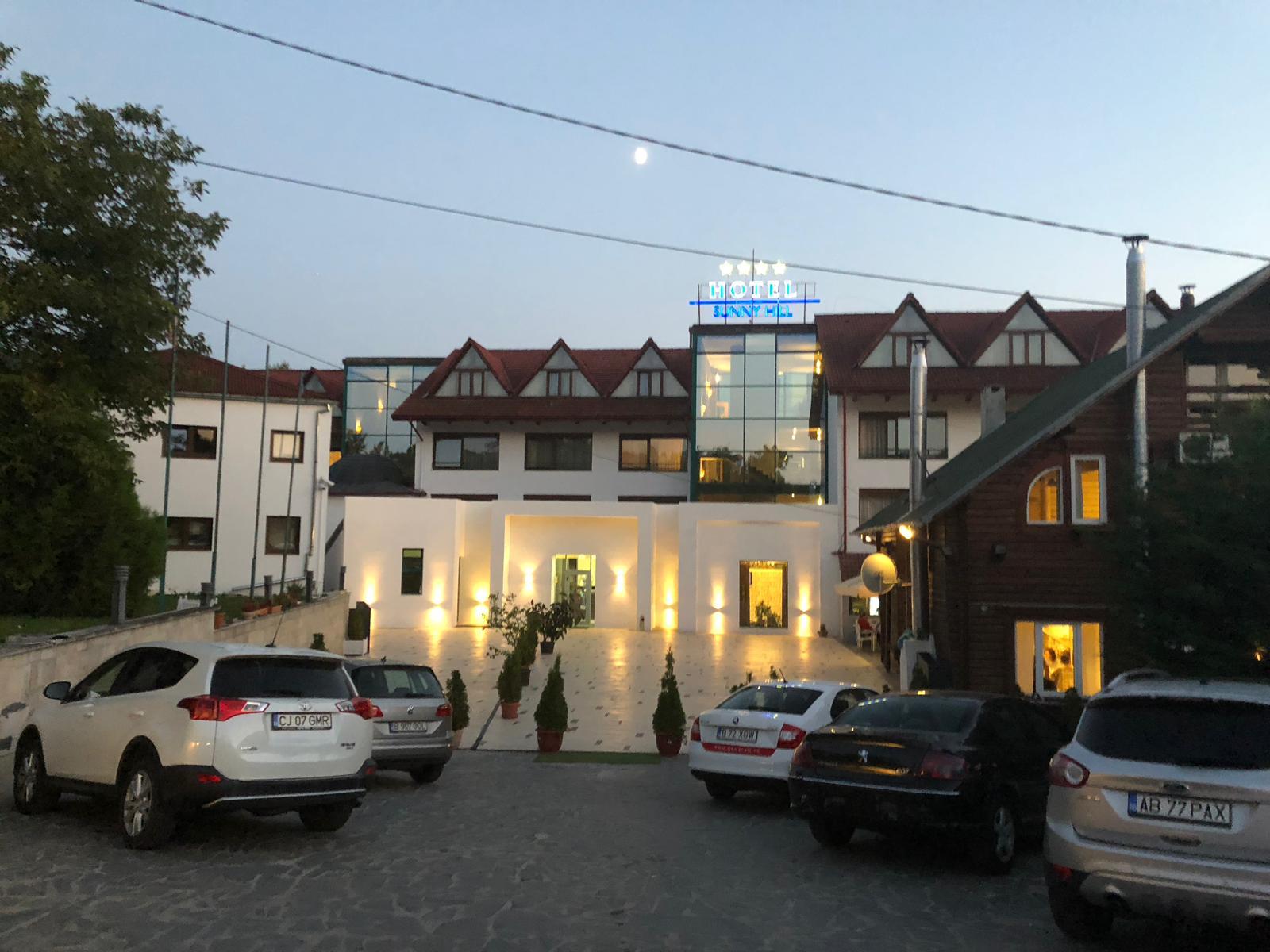 Hotel Sunny Hill Cluj-Napoca Eksteriør billede