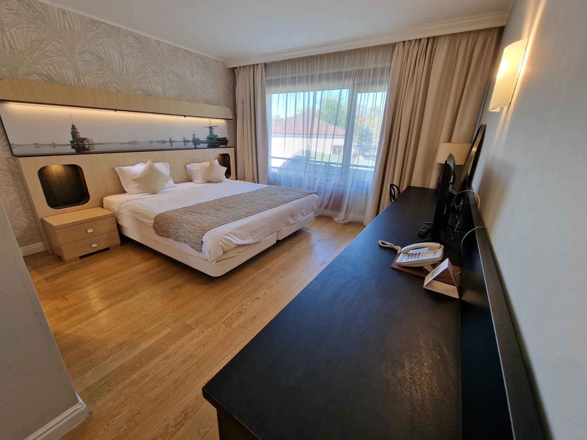 Hotel Sunny Hill Cluj-Napoca Eksteriør billede