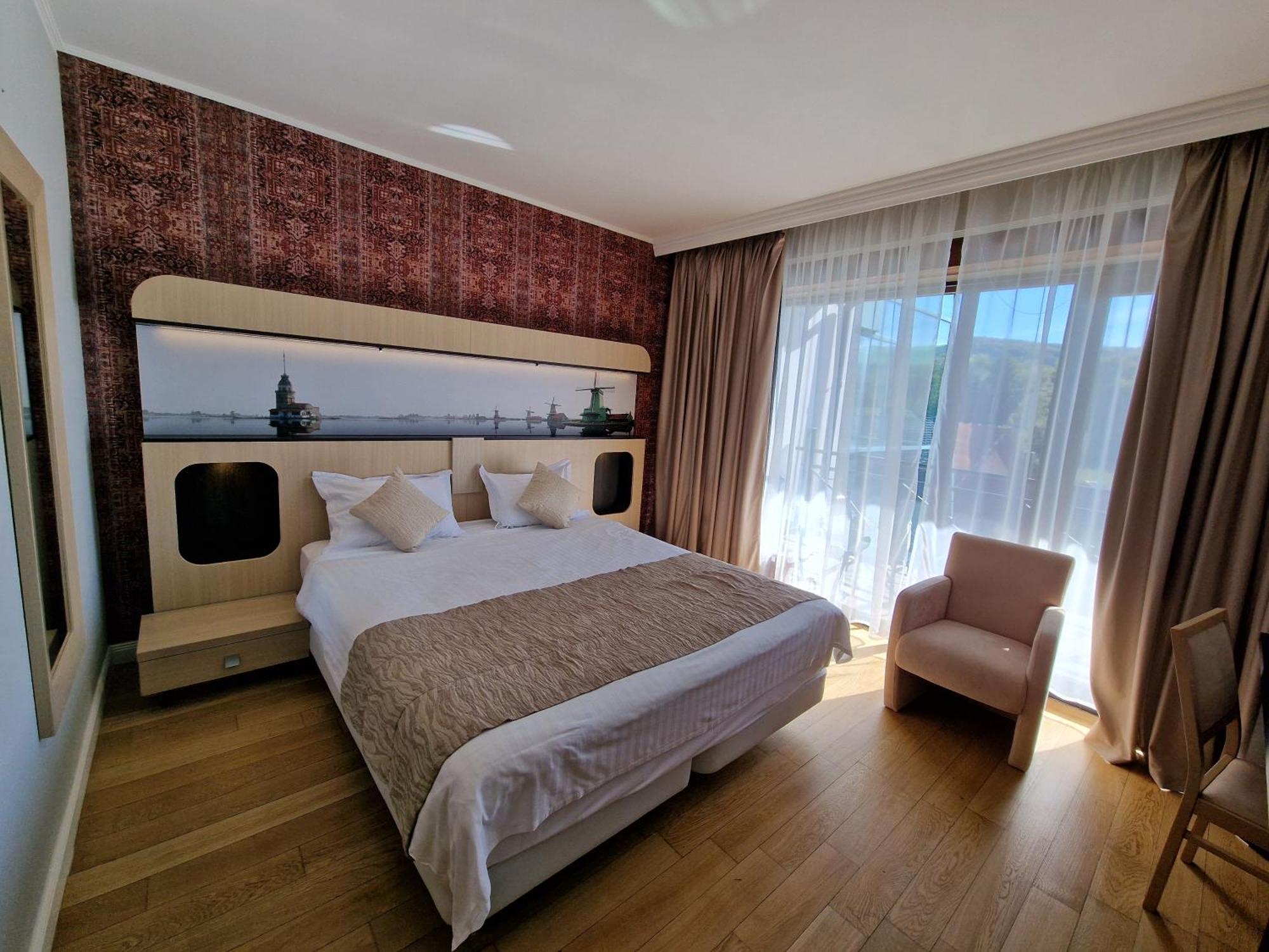 Hotel Sunny Hill Cluj-Napoca Eksteriør billede