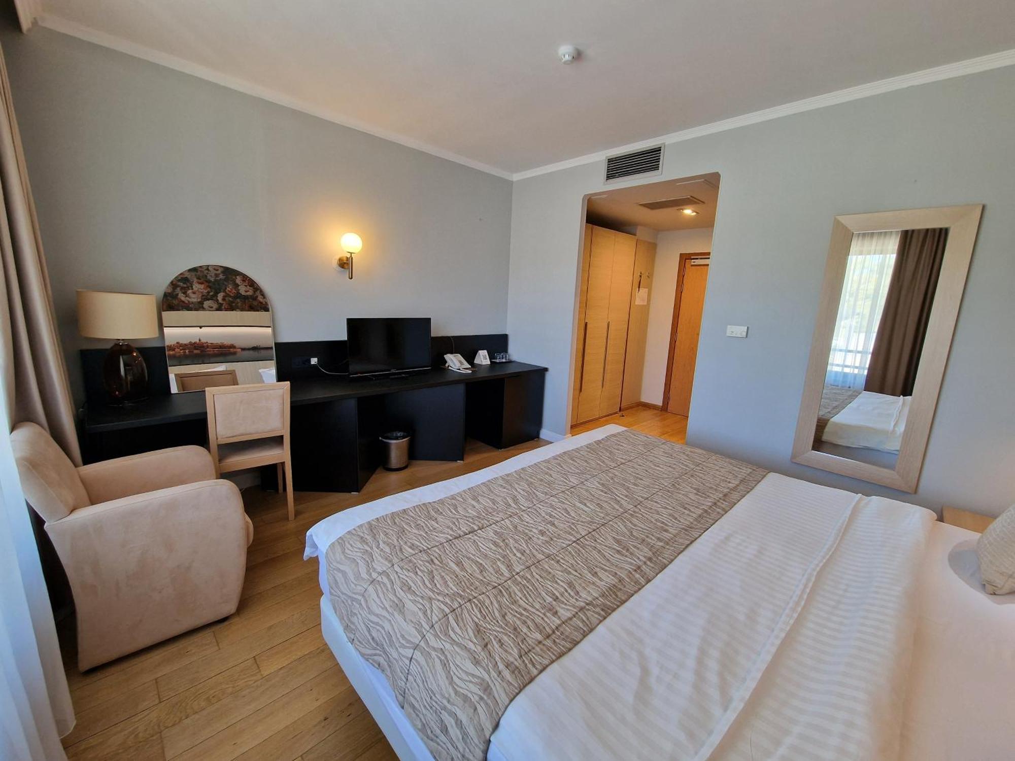 Hotel Sunny Hill Cluj-Napoca Eksteriør billede